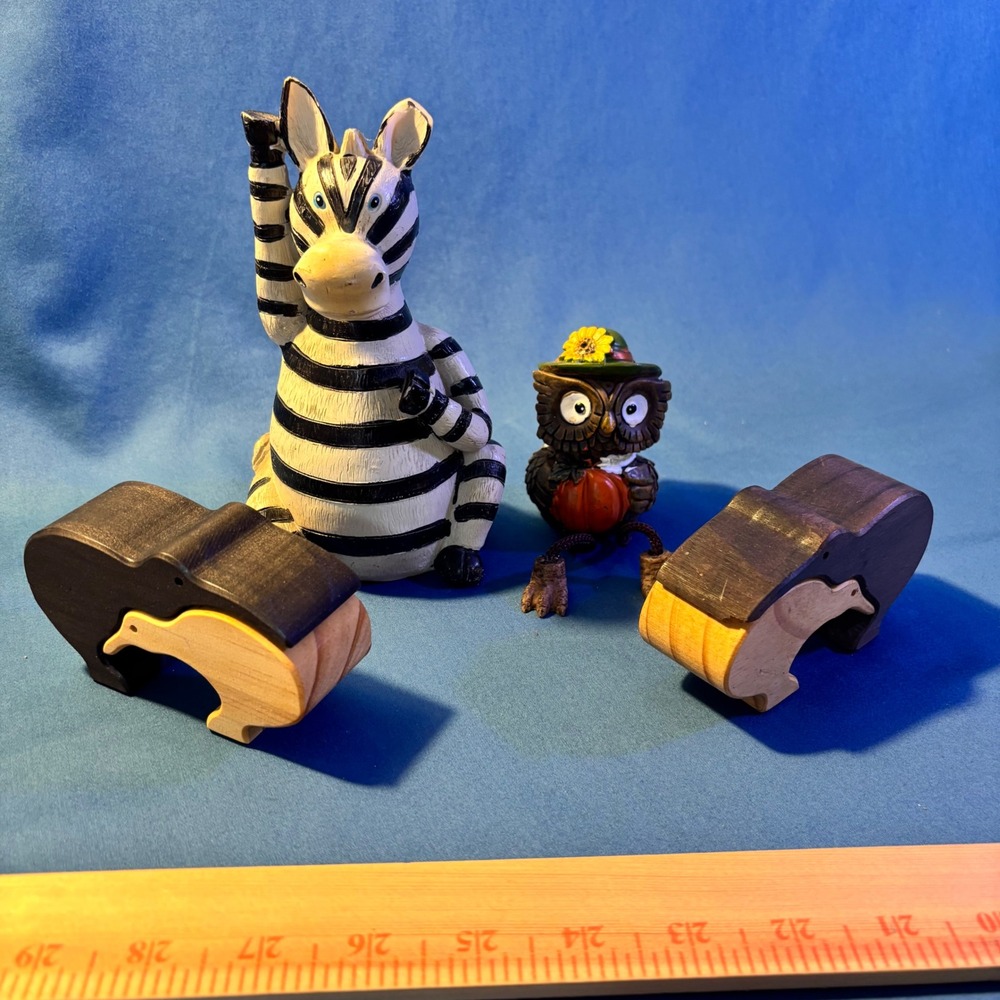 Animal Figurine Set Zebra Owl & Interlocking Wooden Kiwi Puzzles 4pc Decor